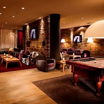 Pentahotel Leipzig 4*,