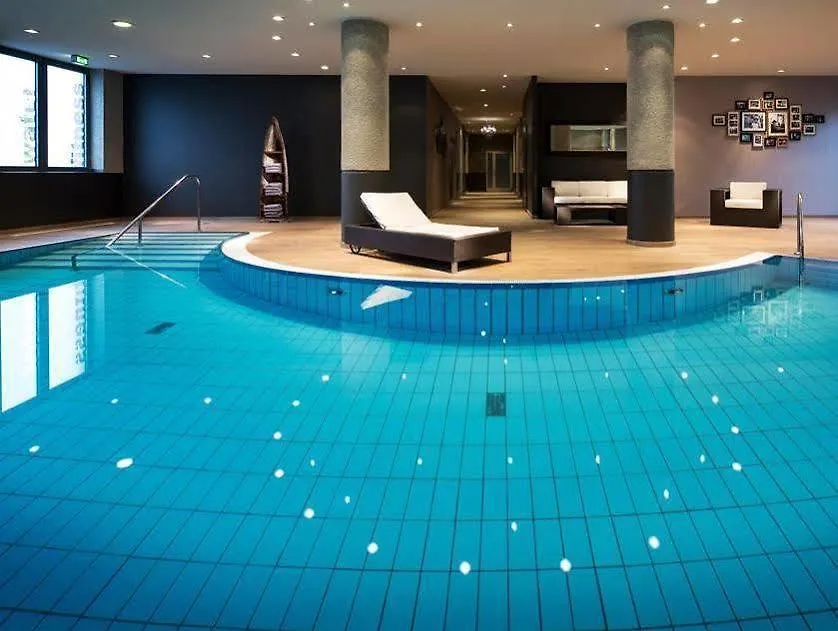 Pentahotel Leipzig 4*,